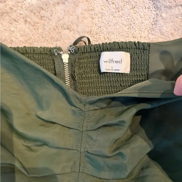 🚩Wilfred Forest Green Ruched Blouse - Picture 7 of 7